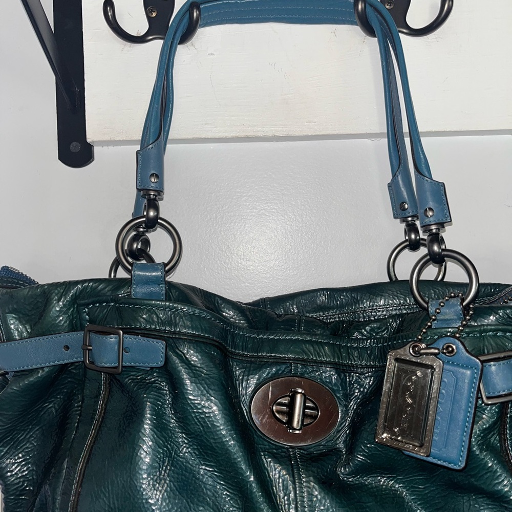 Coach Blue-Green Leather Shoulder Bag - Picture 3 of 8